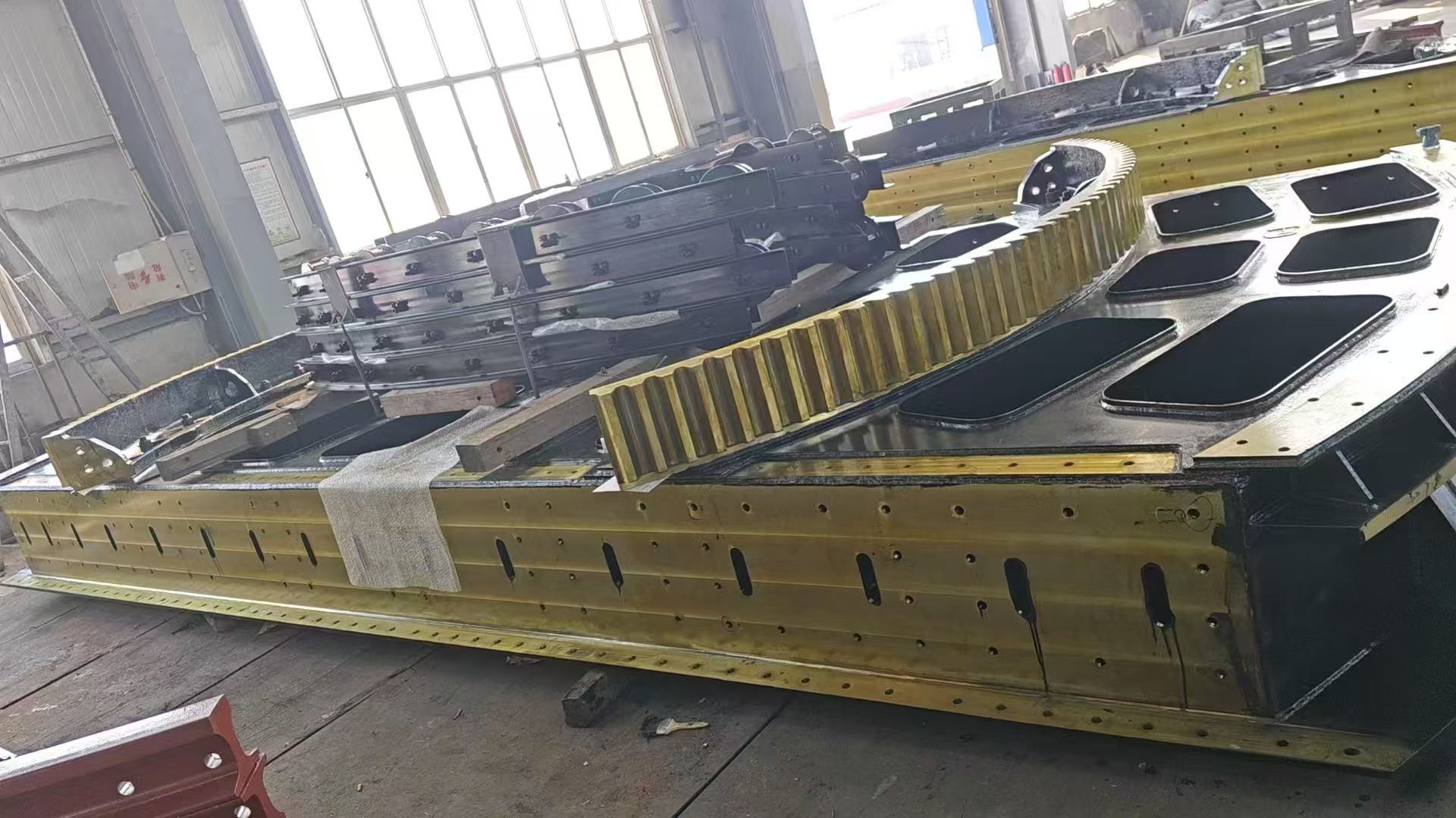 Concentrandosi sulla lavorazione meccanica di precisione di fascia alta, Tangshan Yuexin Machinery sta costruendo un punto di riferimento per la produzione di componenti multicategoria.