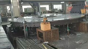 Disegni personalizzati + lavorazioni di grandi dimensioni! Tangshan Yuexin lavora una lamiera da 8 m.