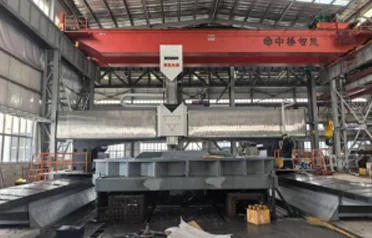 Quale azienda a Tangshan offre i migliori servizi di rivettatura e saldatura di macchinari pesanti? Yuexin Machinery, dotato di un carroponte da 100 tonnellate, è una scelta affidabile.